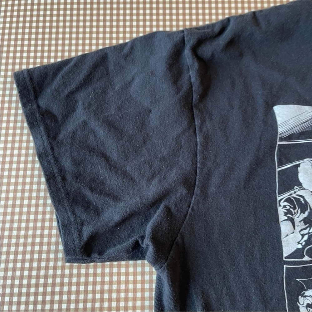 Retro Harley Quinn T-shirt. Size Large - Picture 3 of 11
